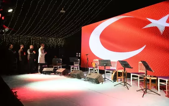 Edirne'de İstiklal Marşı ve Helva Sohbeti