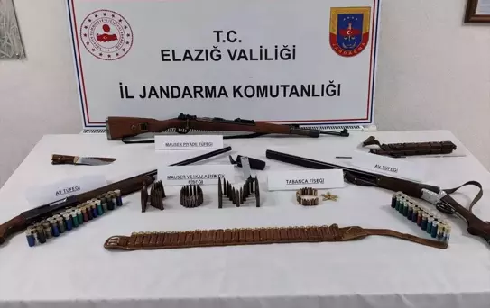 Sivrice'de Ruhsatsız Silah Operasyonu