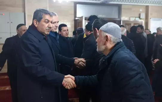 Esenler'de Enderun Usulü Teravih Namazı