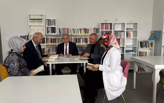 Kütüphane Zenginleşti