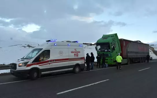 Erzurum'da Tır Sürücüsü Ölü Bulundu