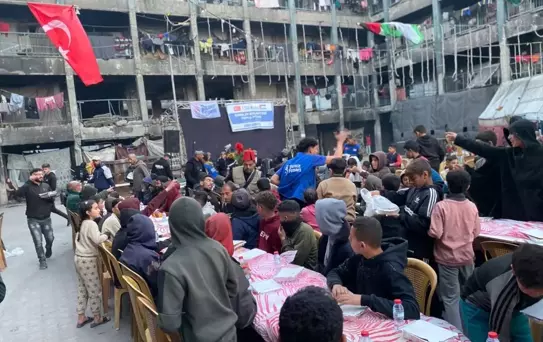 Esenler Belediyesi'nden Gazze'ye İftar Desteği