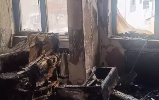 Eskişehir'de Yangın: 3 Kişi Hastaneye Kaldırıldı