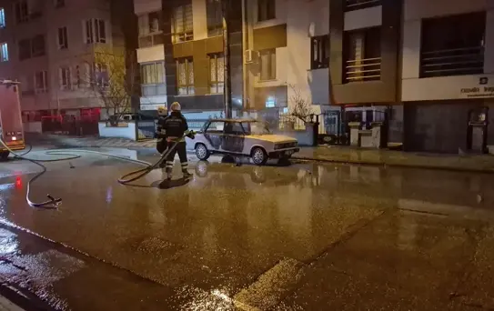 Eskişehir'de Park Halindeki Aracın Yangını