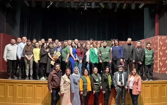 Yeşilay Haftası'nda Komedi Oyunu