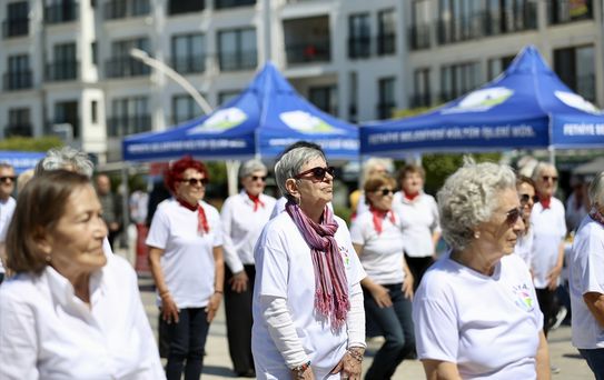 Fethiye'de Yaşlılara Saygı Haftası Etkinliği