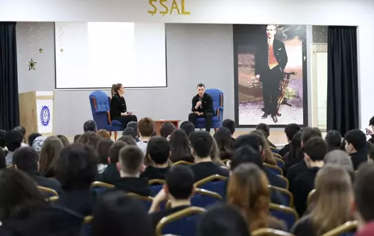 Cihan Aydın'dan Öğrencilere Futbol Semineri