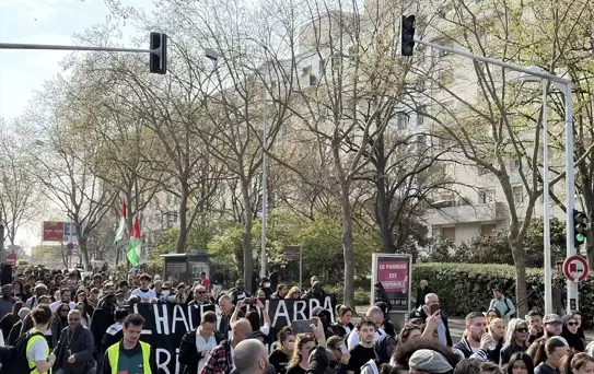 Nahel Merzouk için Adalet Yürüyüşü