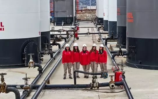 Gabar'da Türkiye'nin enerjisine güç katan kadınlar 8 Mart'ta da görev başında