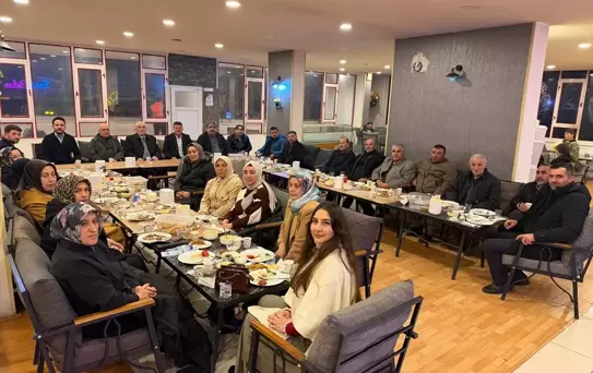 MHP Gemerek'te İftar Sofrası Kurdu