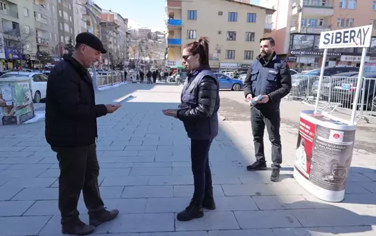 Hakkari'de İnternet Suçları Bilgilendirmesi