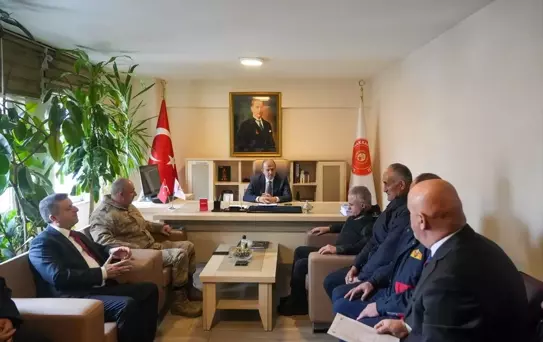 Vali Taşyapan'dan Bayram Ziyaretleri