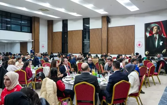 Hakkari'de Yetim Çocuklarla İftar