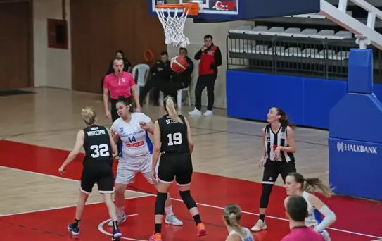 Beşiktaş BOA Çanakkale'yi Farklı Geçti