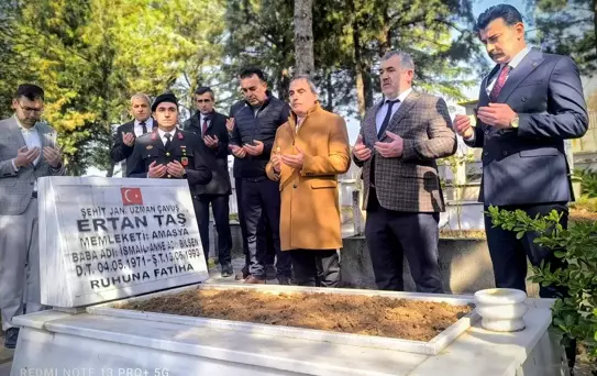 Hamamözü'nde 18 Mart Şehitleri Anma Günü ve Çanakkale Deniz Zaferi dolayısıyla tören yapıldı