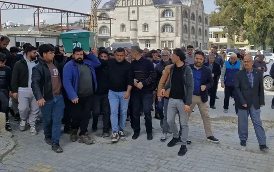 Antakya'da 4 Yaşındaki Çocuğun Cenazesi Defnedildi