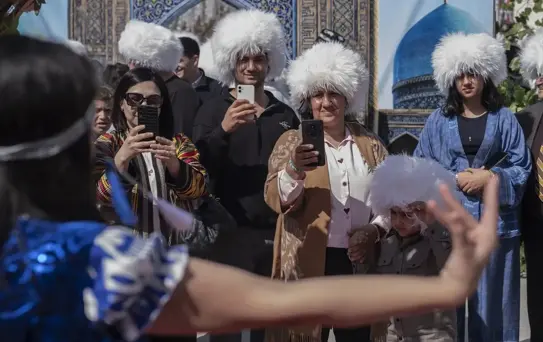 Hataylı Depremzedeler Özbekistan'ı Ziyaret Etti