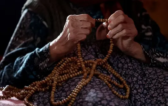 96 Yaşındaki Hatice Nine'nin Yaşama Enerjisi