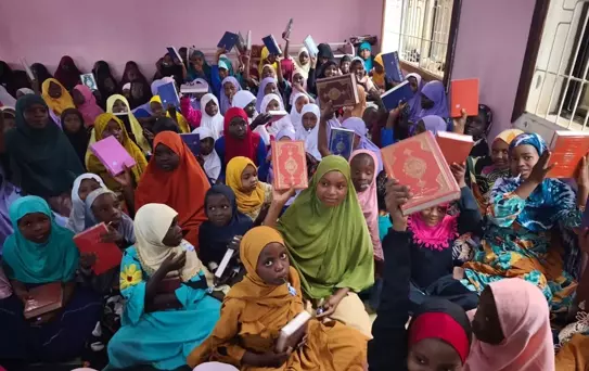 Afrika'ya 10 Bin Kur'an-ı Kerim Dağıtıldı