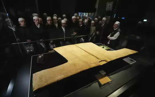 Hırka-i Şerif Ramazan'da Ziyarete Açıldı