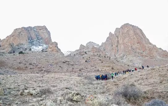 Hocalı Katliamı kurbanları Haça Dağı zirvesinde anıldı
