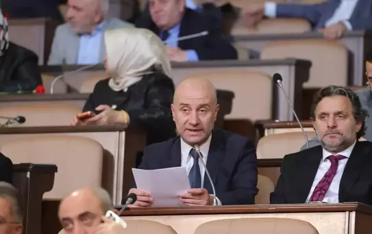 İBB Meclisi'nde Metro Krizi Tartışıldı