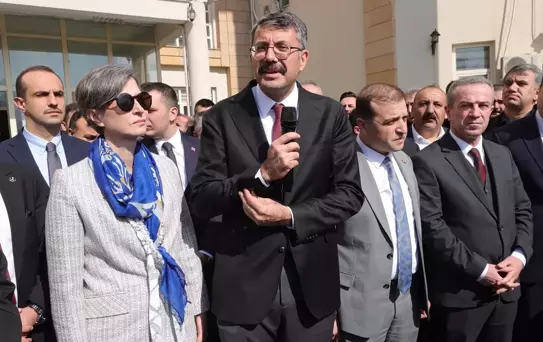 Ali Çelik, Hakkari'den Uğurlandı