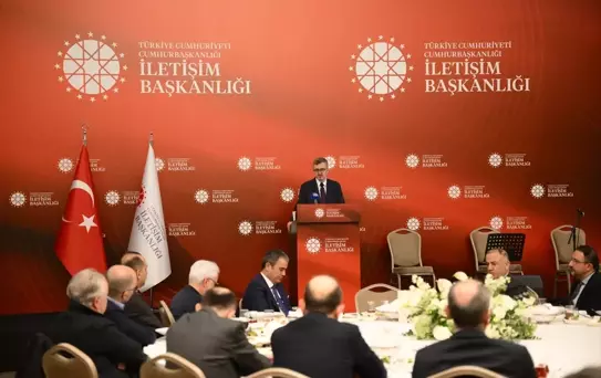 İletişim Başkanı Duran, basın mensuplarıyla iftarda bir araya geldi Açıklaması