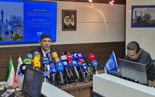 İran'daki Tarihi Yapılara Saldırı