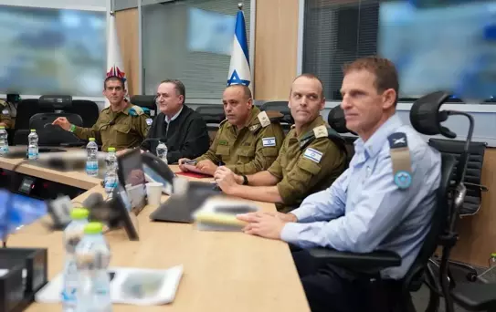 İsrail, Lübnan'a Kara Saldırıları Başlatıyor