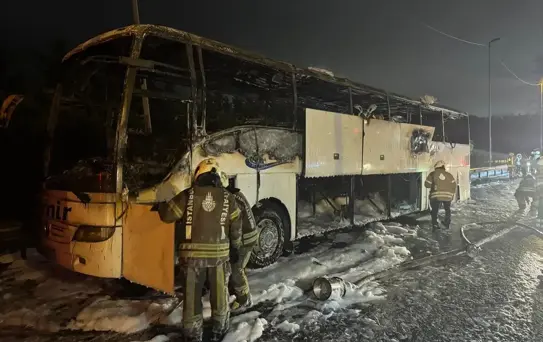 Esenler'de Otobüs Yangını