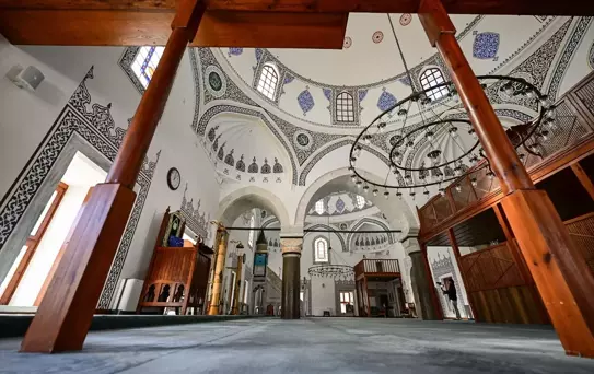 Haseki Hürrem Sultan Camisi: Osmanlı Mimarisi ve Sosyal Yardım