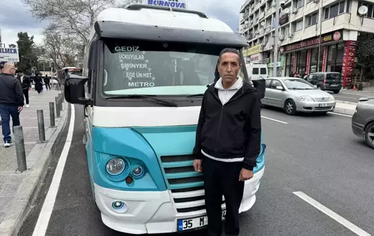 İzmir'de bir kadın dolmuşta doğum yaptı