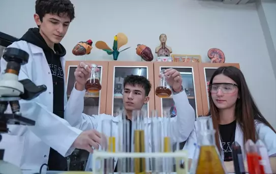 Öğrencilerden Yapay Zeka İle Su Arıtım Projesi