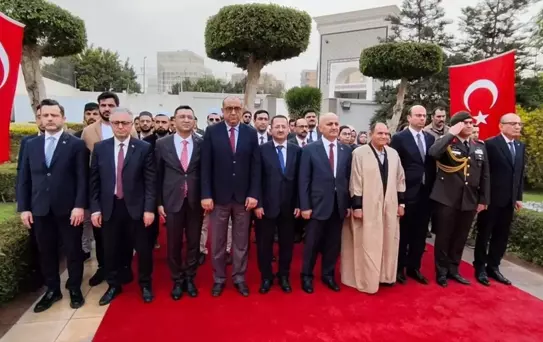 Kahire'de 18 Mart Şehitleri Anma Günü ve Çanakkale Deniz Zaferi dolayısıyla tören düzenlendi