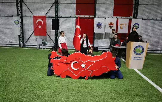 Kalfat'ta Ödül Töreni Düzenlendi