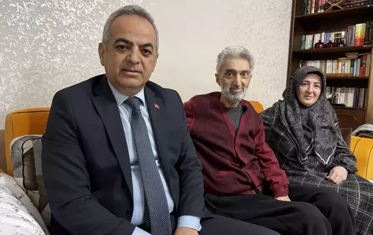 Sevgililer Günü'nde Moral Dolu Kutlama