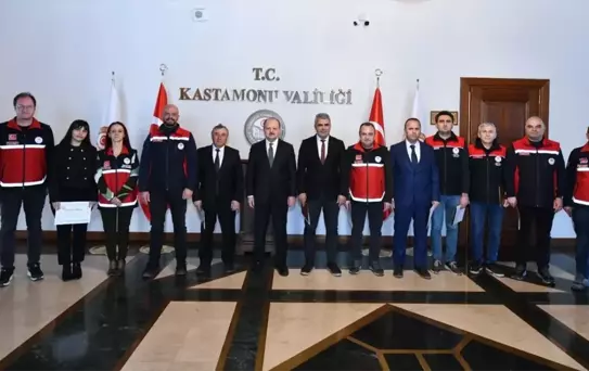 Kastamonu Valisi Tarım Müdürlüğü Yöneticilerini Kabul Etti
