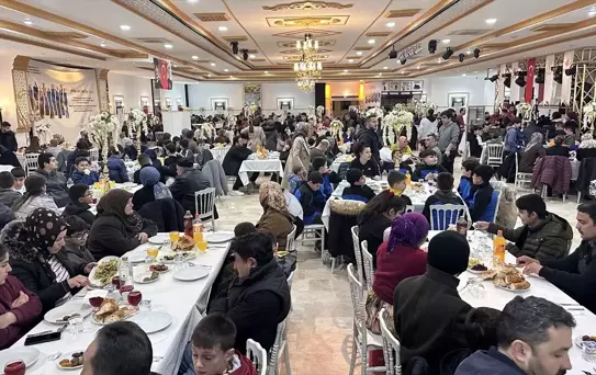 Ramazanda İftar Sofraları Kuruluyor