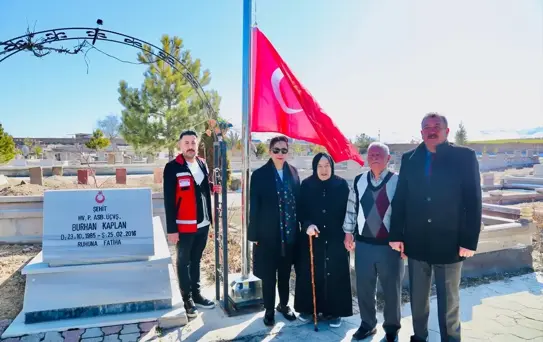 Kayseri Aile ve Sosyal Hizmetler İl Müdürü Çıngır'dan şehit kabrine ziyaret