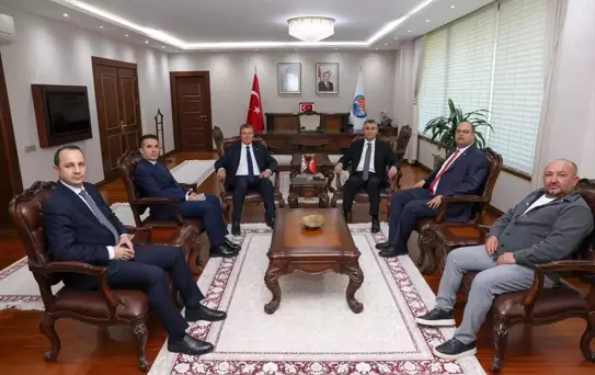 KKTC Başbakanı Üstel, Mersin'de