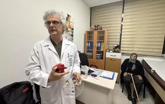 87 Yaşındaki Hürü Teyze Kalp Ameliyatıyla Nefes Aldı