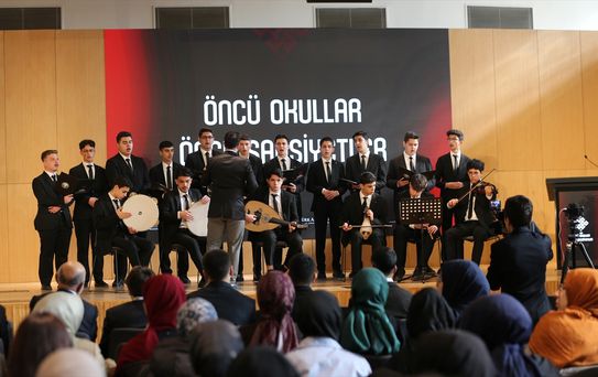 İmam Hatipler ve Büyük Şahsiyetler