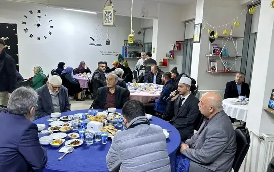 Ladik'te Huzurevi İftar Programı Düzenlendi