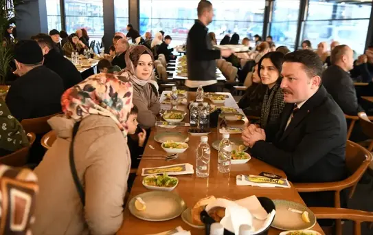 Lapseki'de şehit aileleri ve gaziler iftarda buluştu