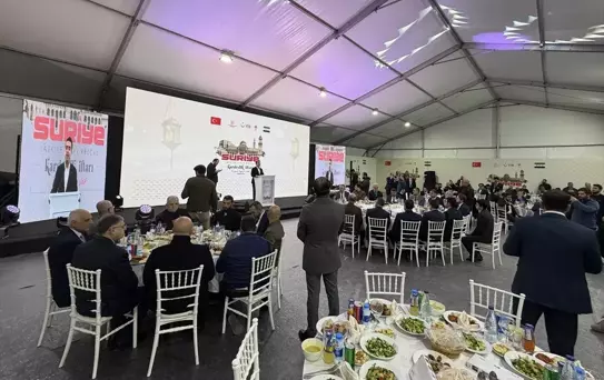 Suriye'de Kardeşlik İftarı