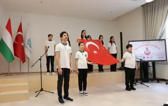 Macaristan'da 18 Mart Şehitleri Anma Günü ve Çanakkale Deniz Zaferi dolayısıyla tören yapıldı