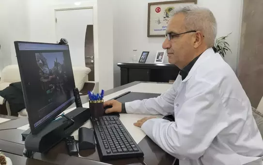 Başhekim Mehmet Deniz 'Yılın Kareleri' Oylamasına Katıldı