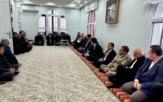 Mardin'de PKK'lı teröristlerce 39 yıl önce şehit edilen 8 kişi anıldı