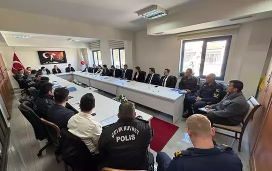 Marmaris'te Asayiş ve Güvenlik Toplantısı